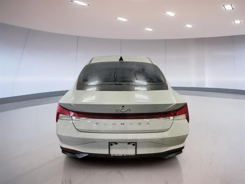 hyundai Elantra 2022 - 4