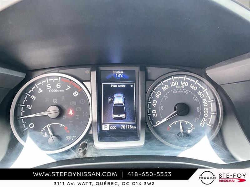 toyota Tacoma 2022 - 13