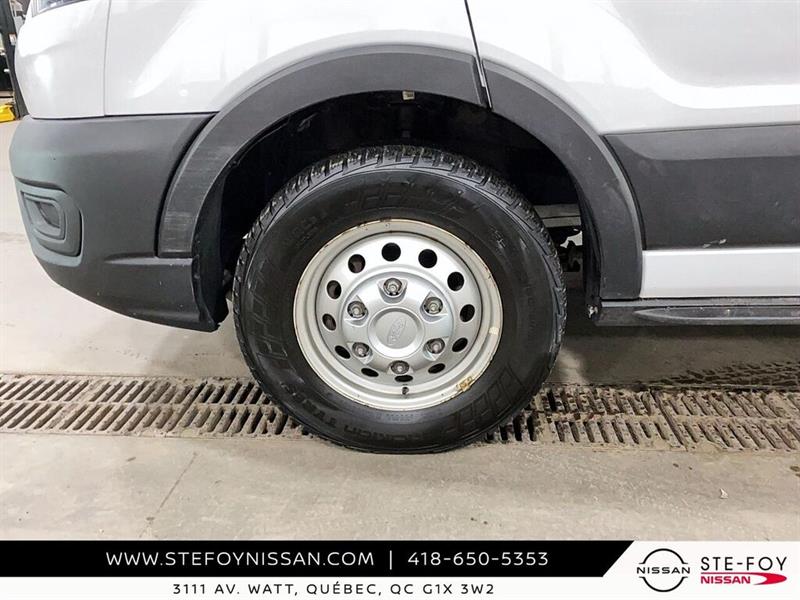 ford Transit fourgon utilitaire 2023 - 7