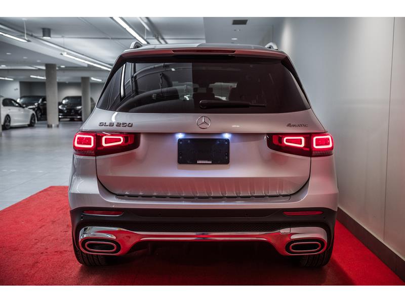 mercedes-benz GLB250 2022 - 7