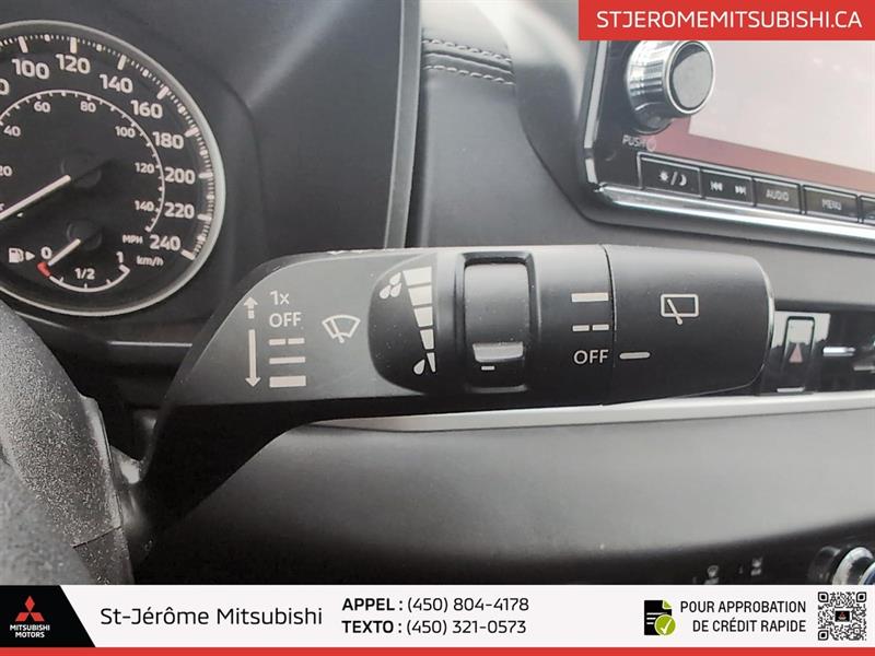 mitsubishi Outlander 2023 - 15