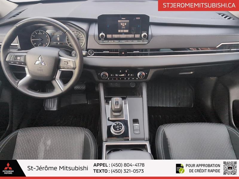 mitsubishi Outlander 2023 - 19