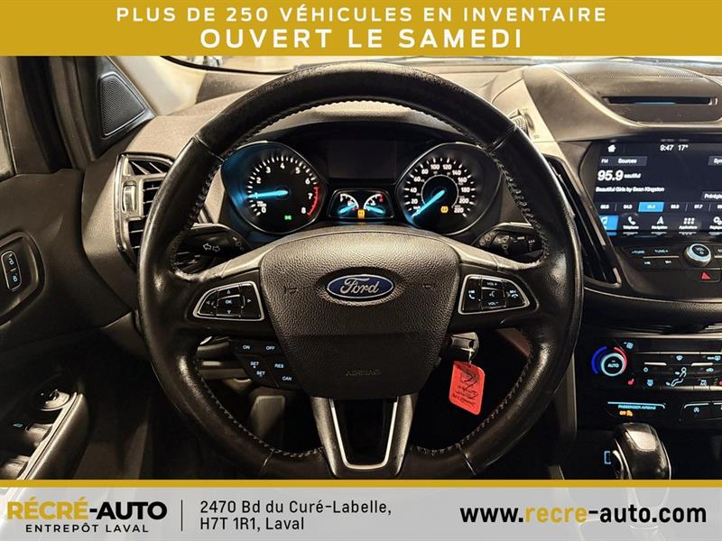 ford Escape 2018 - 24