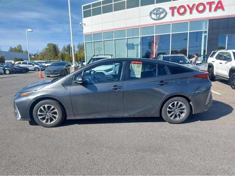 toyota Prius Prime 2022 - 8