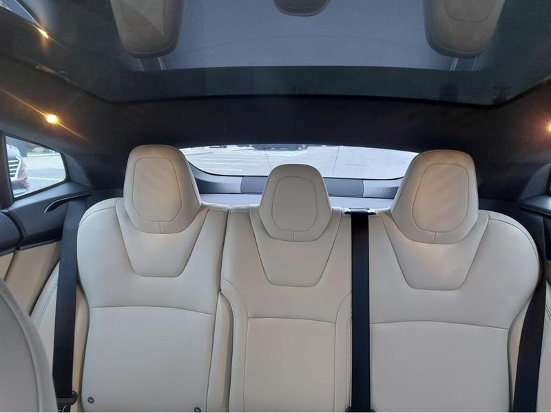 tesla Model S 2021 - 14