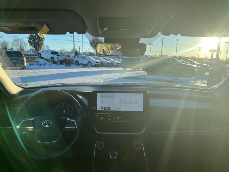 toyota Grand Highlander 2024 - 12