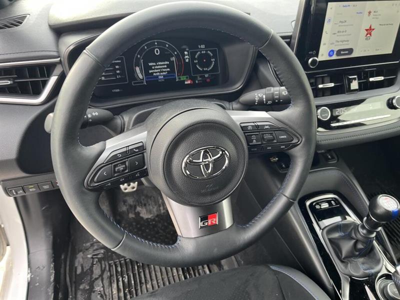toyota GR Corolla 2024 - 14