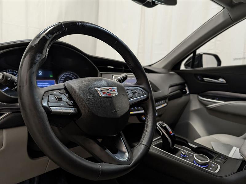 cadillac XT4 2022 - 8