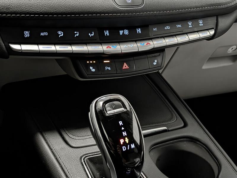 cadillac XT4 2022 - 16