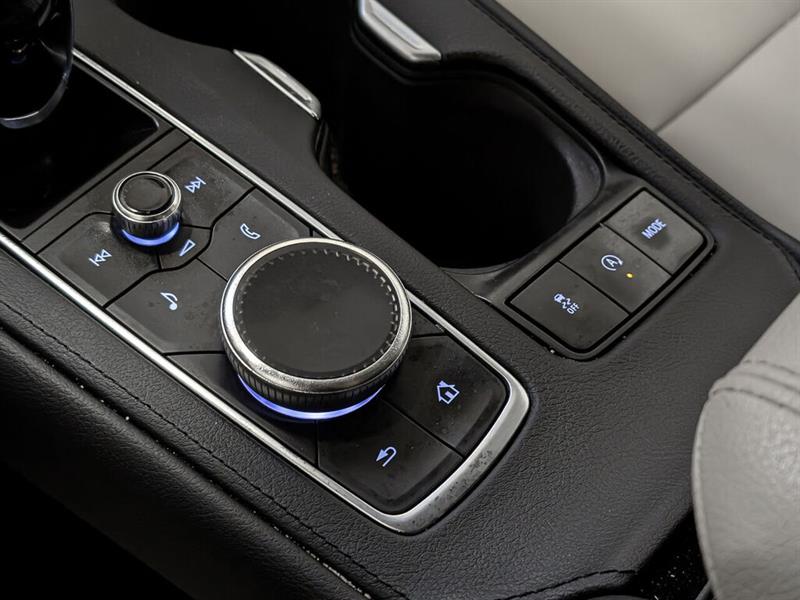 cadillac XT4 2022 - 17