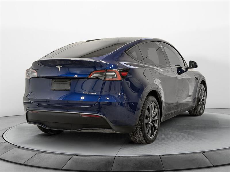 tesla Model Y 2023 - 4