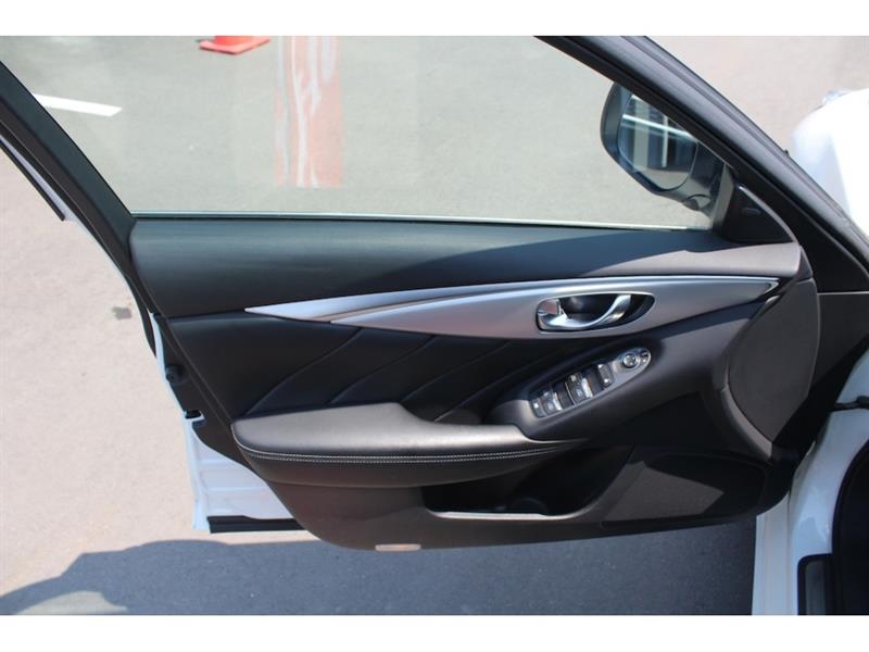 Infiniti Q50 14