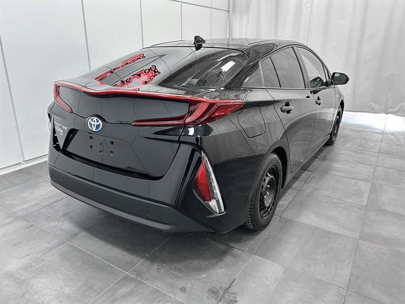 toyota Prius Prime 2021 - 9