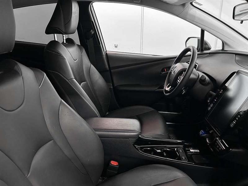 toyota Prius Prime 2021 - 28