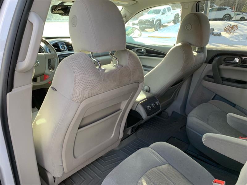 buick Enclave 2017 - 12