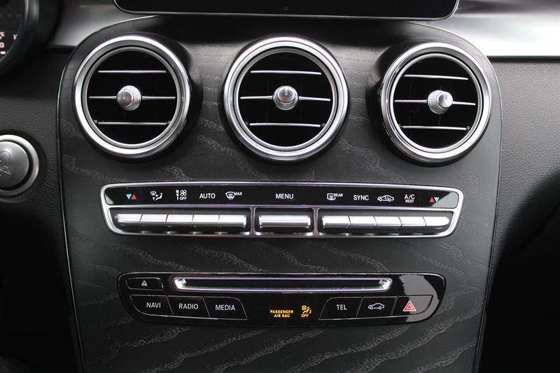 mercedes-benz GLC 2019 - 17