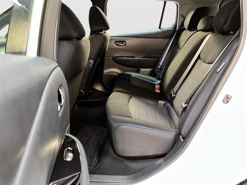 nissan LEAF 2023 - 9