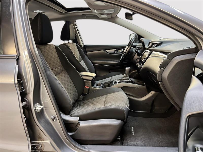 nissan Qashqai 2020 - 8