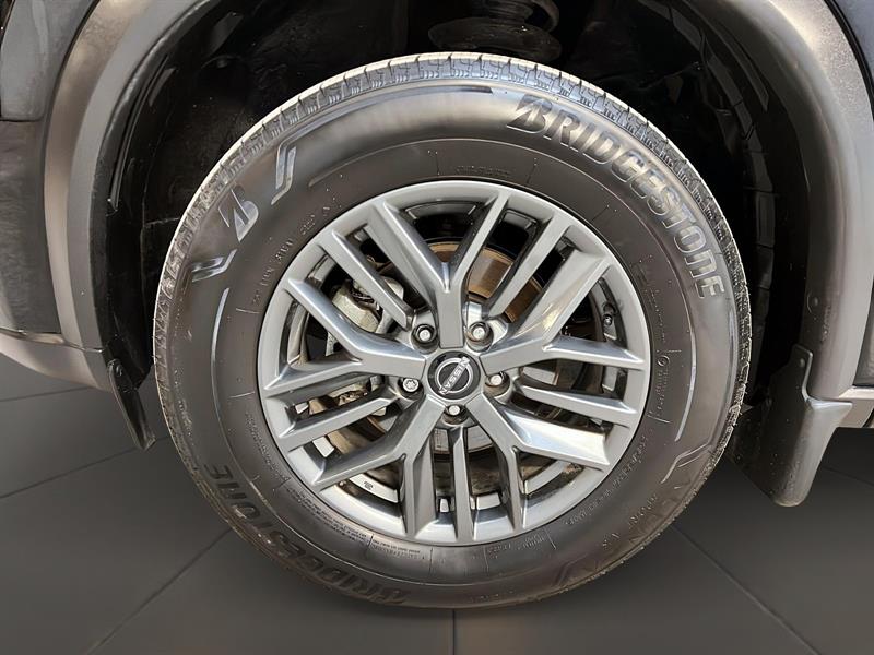 nissan Rogue 2022 - 25