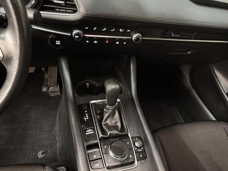 mazda Mazda3 2023 - 14