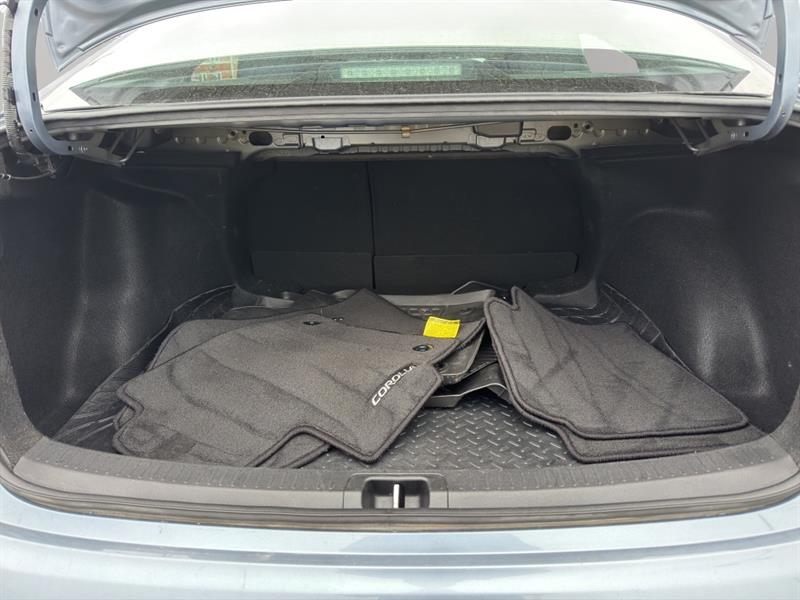 toyota Corolla 2022 - 17