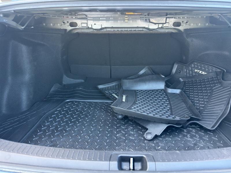 toyota Corolla 2023 - 17