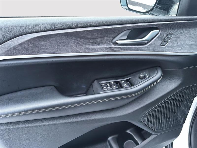 jeep Grand Cherokee 2023 - 18