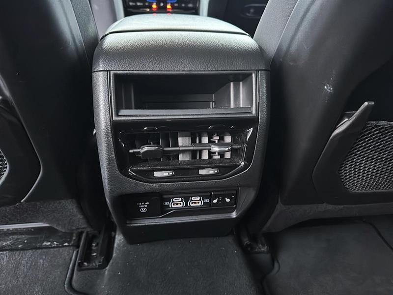 jeep Grand Cherokee 2023 - 14