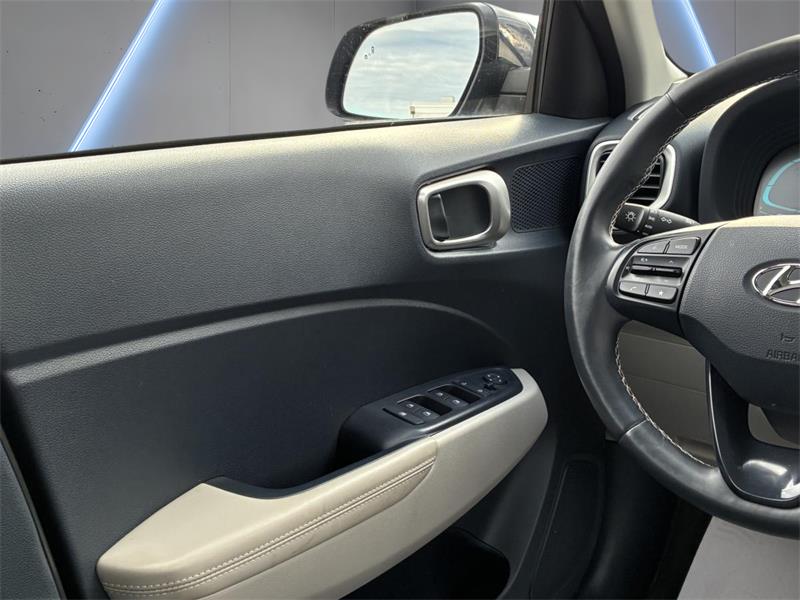 hyundai Venue 2023 - 17
