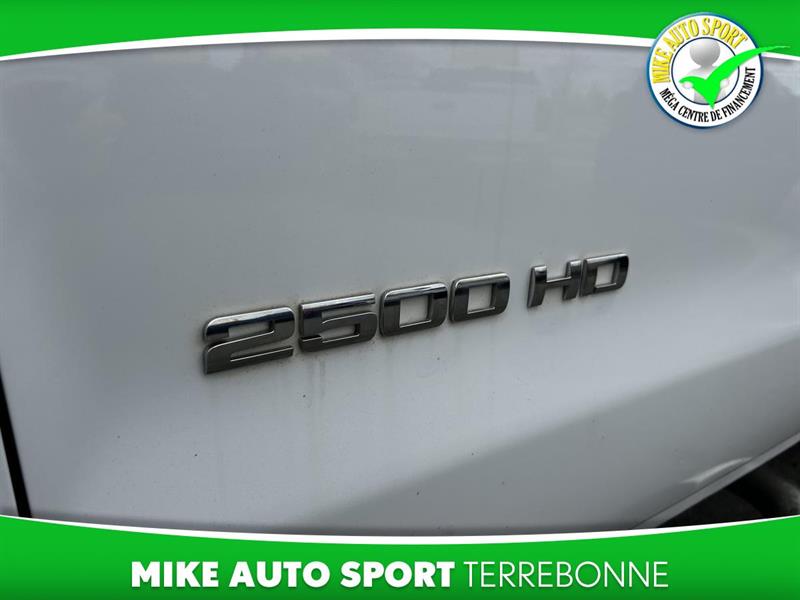 chevrolet Silverado 2500 HD 2015 - 9