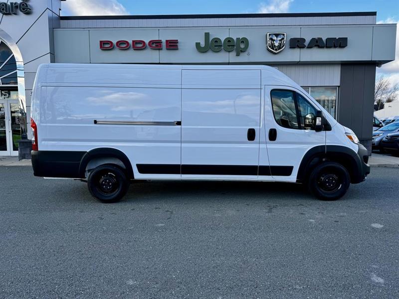 ram ProMaster 3500 2025 - 13