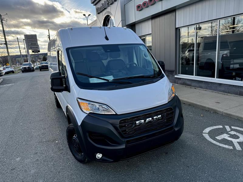 ram ProMaster 3500 2025 - 10