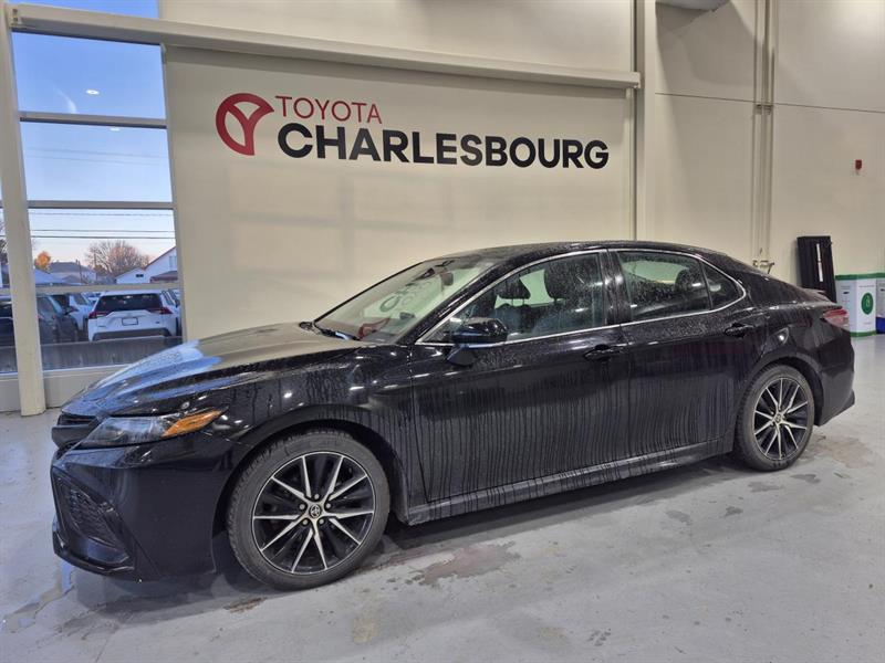 toyota Camry Hybrid 2022 - 1