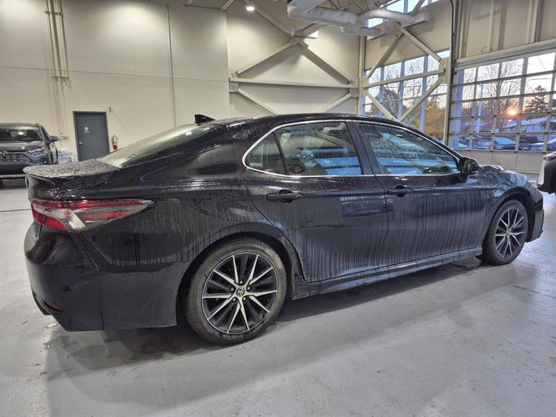 toyota Camry Hybrid 2022 - 3