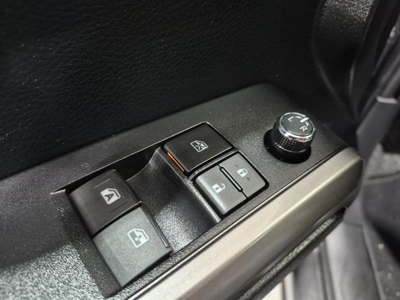 toyota Tacoma 2017 - 8