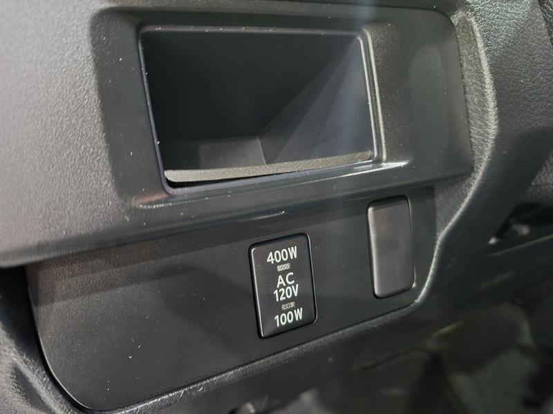 toyota Tacoma 2017 - 13