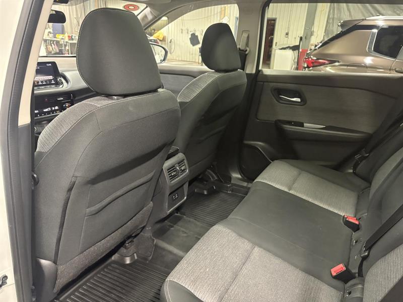 nissan Rogue 2021 - 33