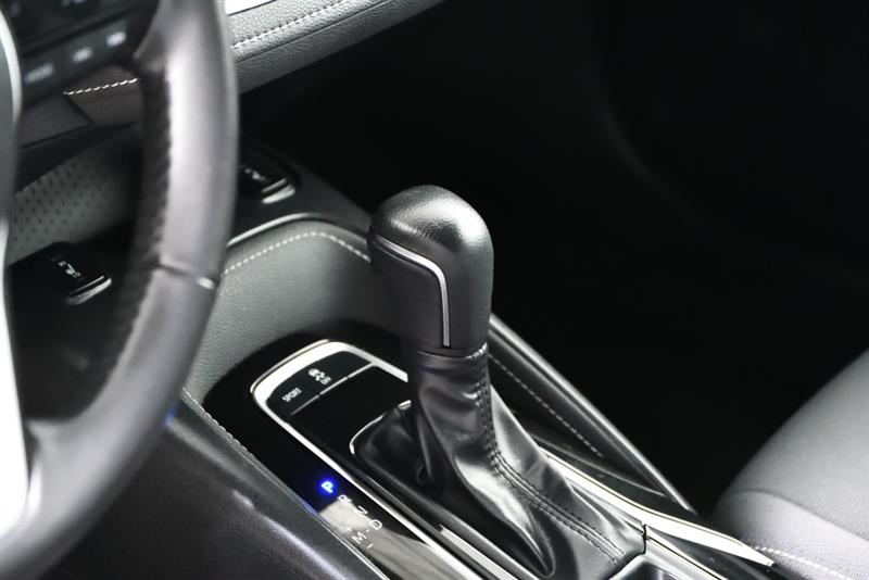 toyota Corolla Hatchback 2022 - 13