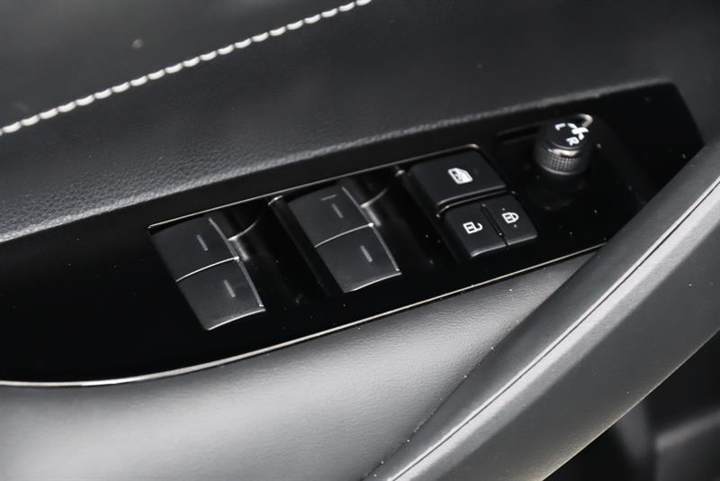 toyota Corolla Hatchback 2022 - 14