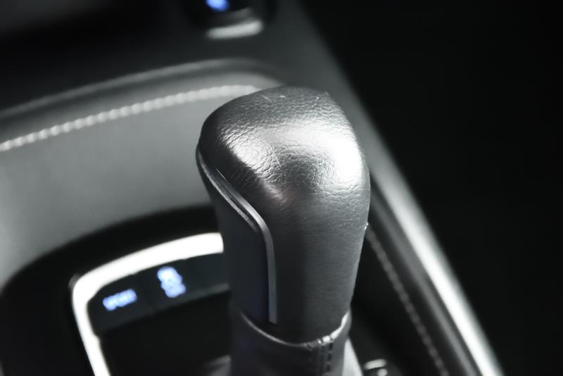 toyota Corolla Hatchback 2022 - 24