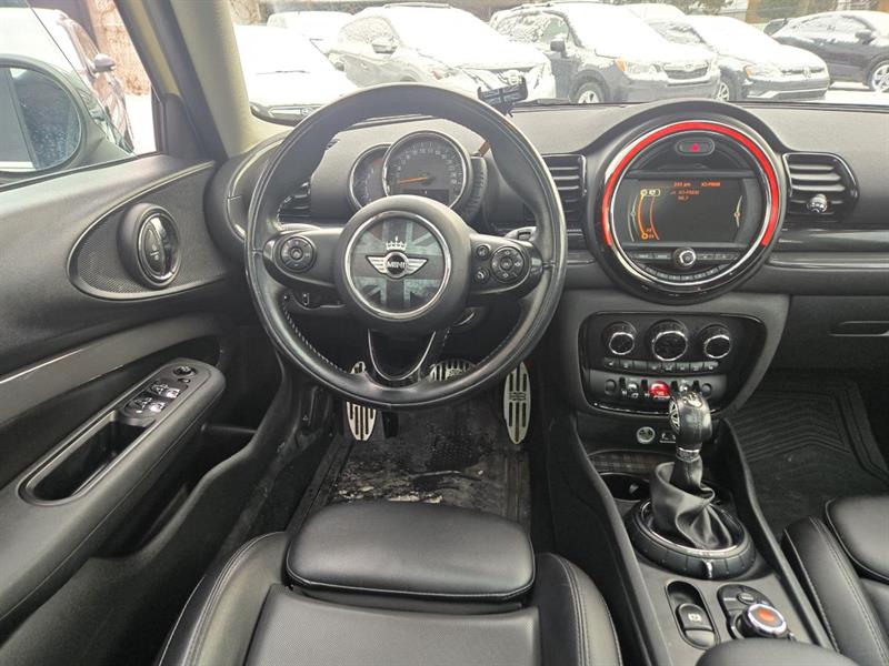 mini Clubman 2017 - 16