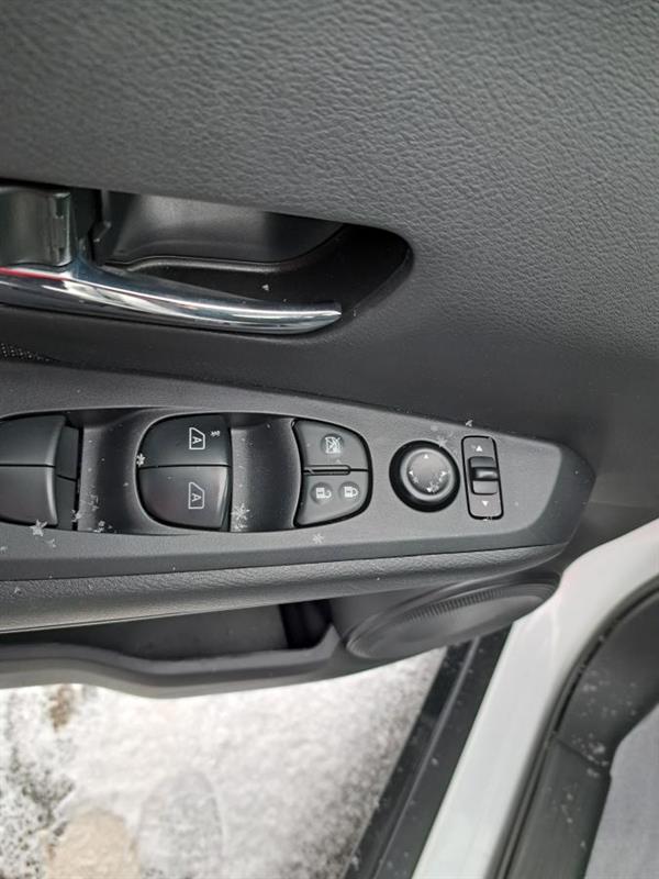 nissan Kicks 2023 - 16