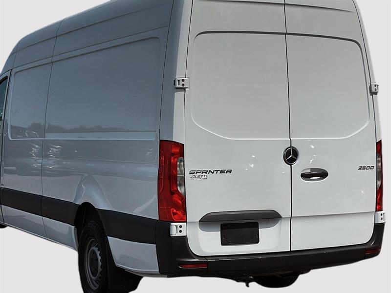 mercedes-benz Sprinter 2022 - 5