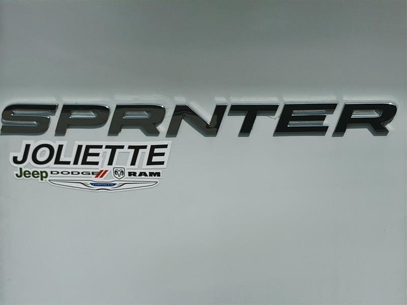 mercedes-benz Sprinter 2022 - 15