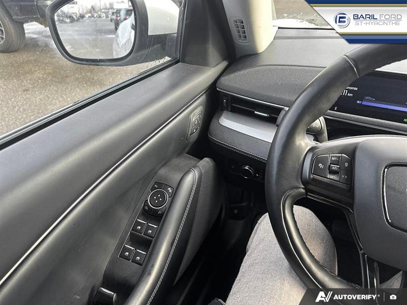 ford Mustang Mach-E 2021 - 16