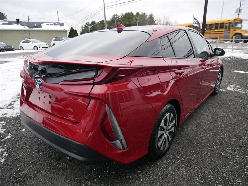 toyota Prius Prime 2022 - 13