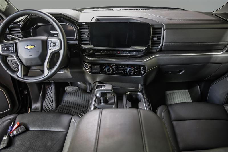 chevrolet Silverado 1500 2024 - 25