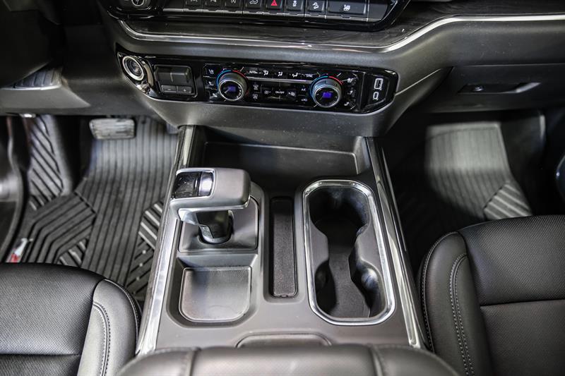 chevrolet Silverado 1500 2024 - 26