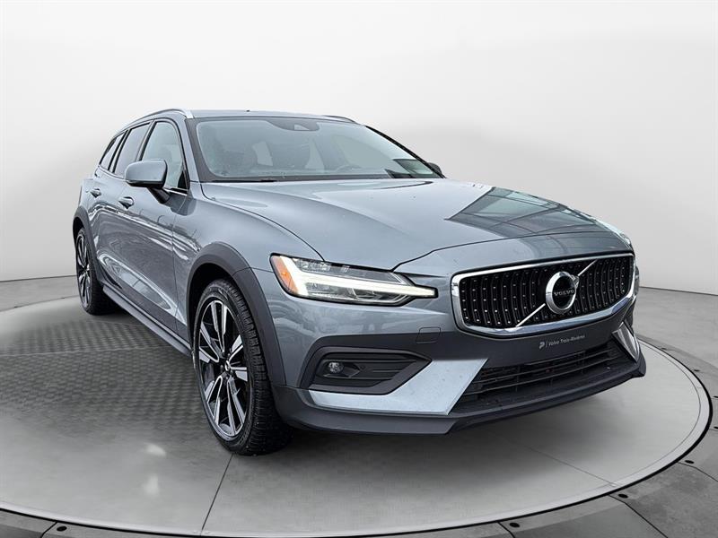 volvo V60 Cross Country 2021