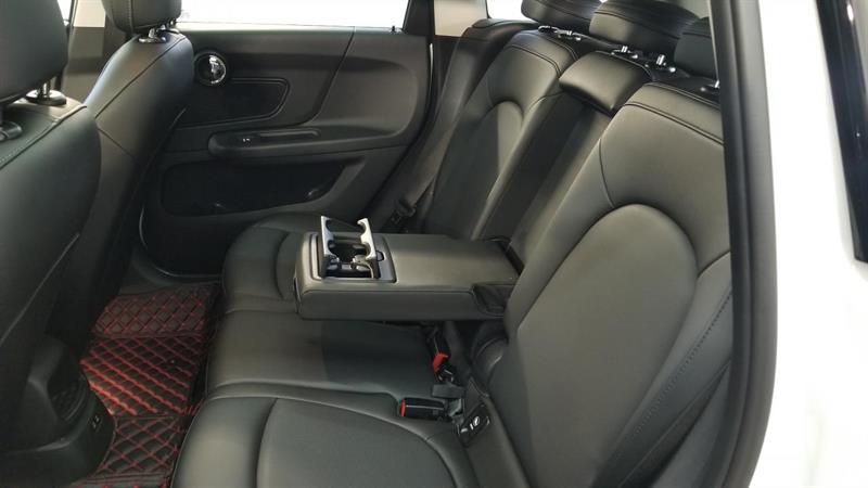 MINI Cooper Countryman 9